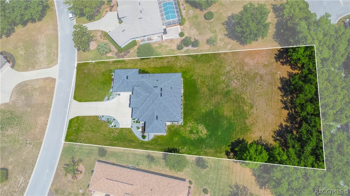 1555 E Seattle Slew Circle