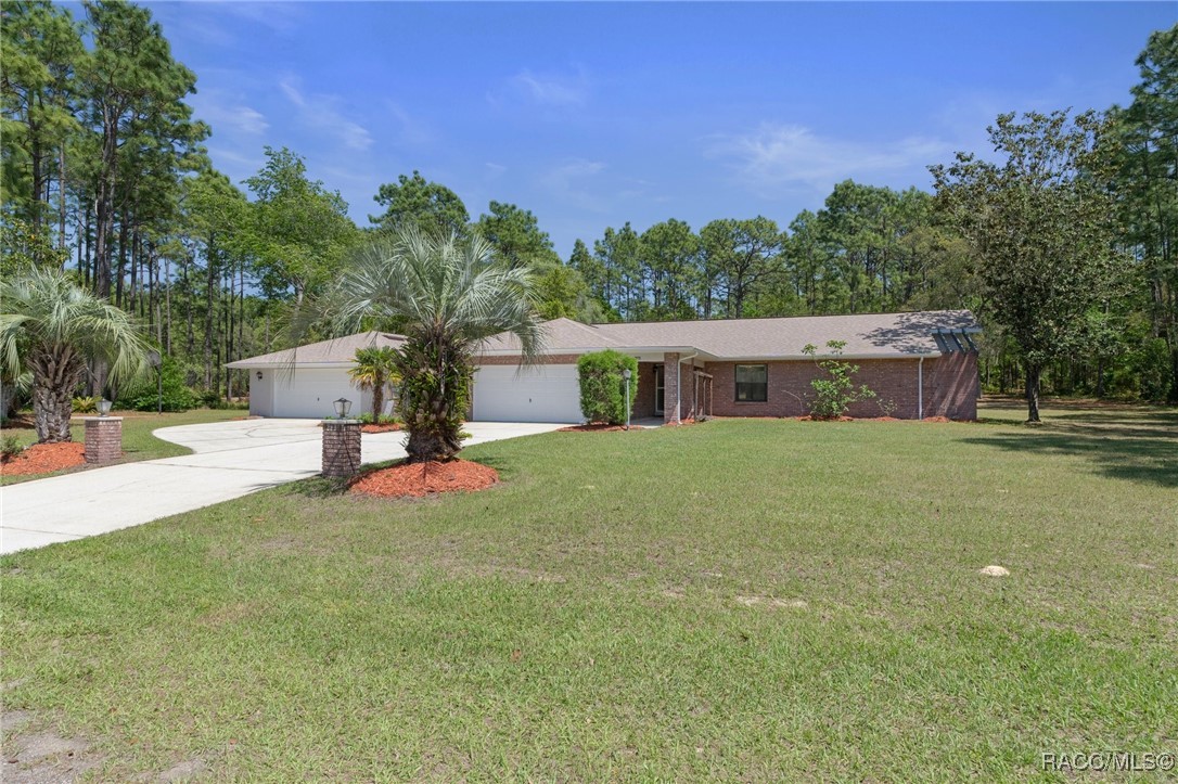 4749 N Pink Poppy Drive