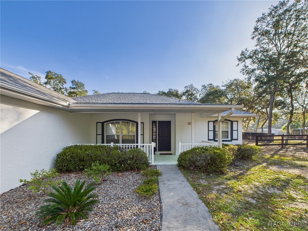371 E Buckingham Drive, Lecanto, Florida image 3