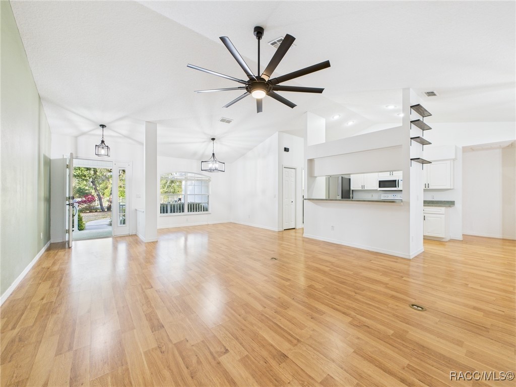 371 E Buckingham Drive, Lecanto, Florida image 7