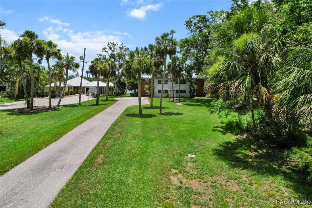 10684 W Halls River Road #2, Homosassa, New York image 2
