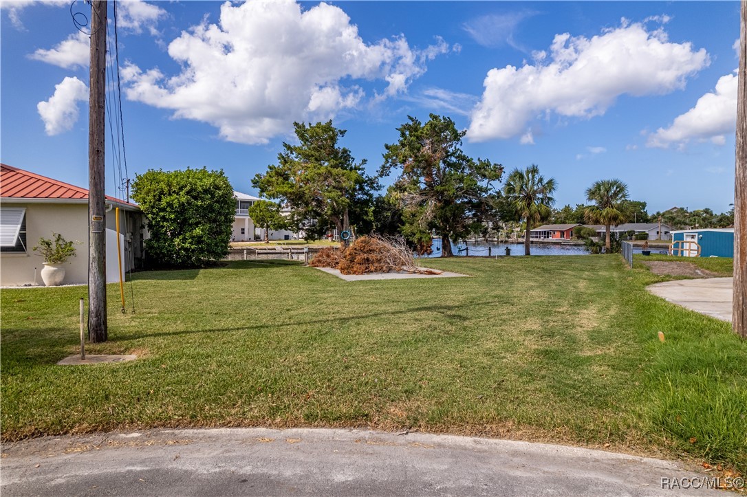 4544 Kingston Drive, HERNANDO BEACH, Florida image 2