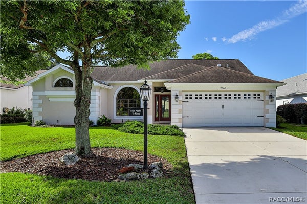 7360 CLEARMEADOW DR, SPRING HILL, FL 34606 - Image 9c3b7eea9982cd2d73f953677b5f18d9/1892003809