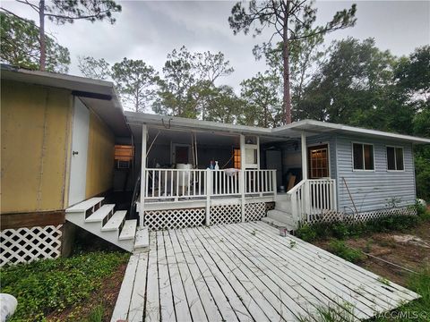 A home in Dunnellon