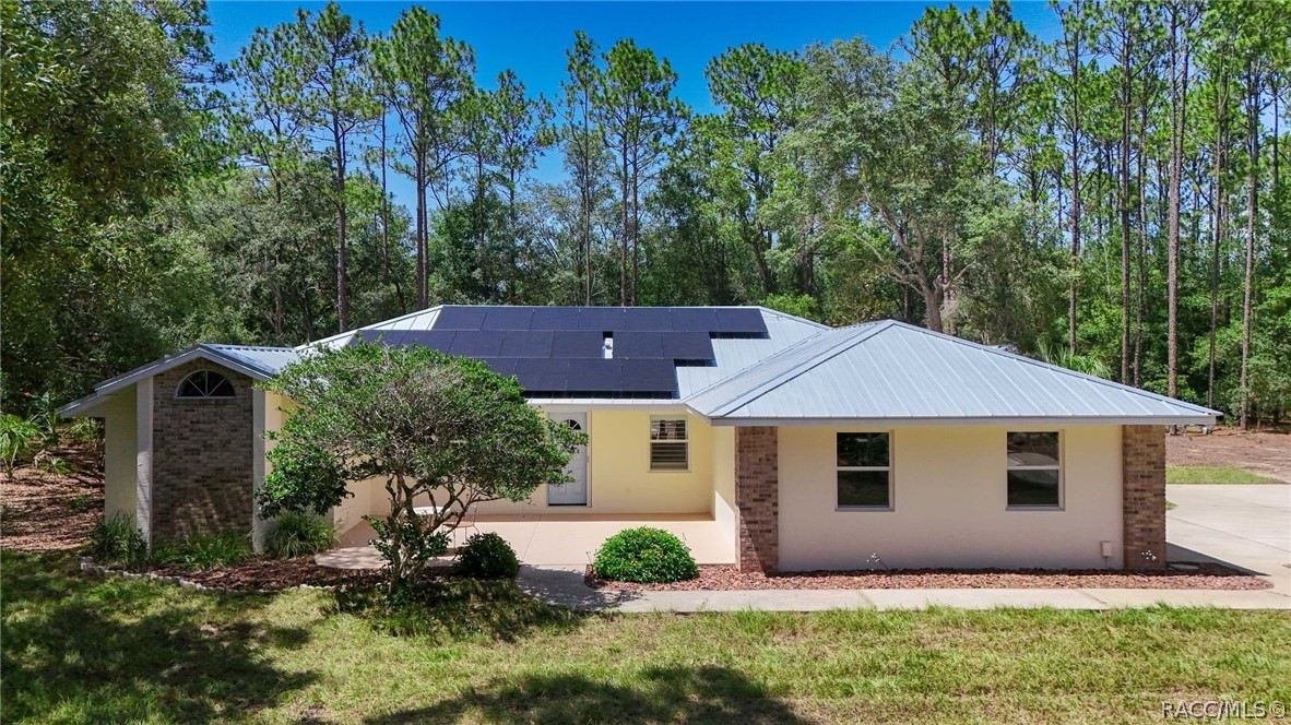 Photo 1 of 73 — 1461 W Redding Street, Hernando, FL 34442