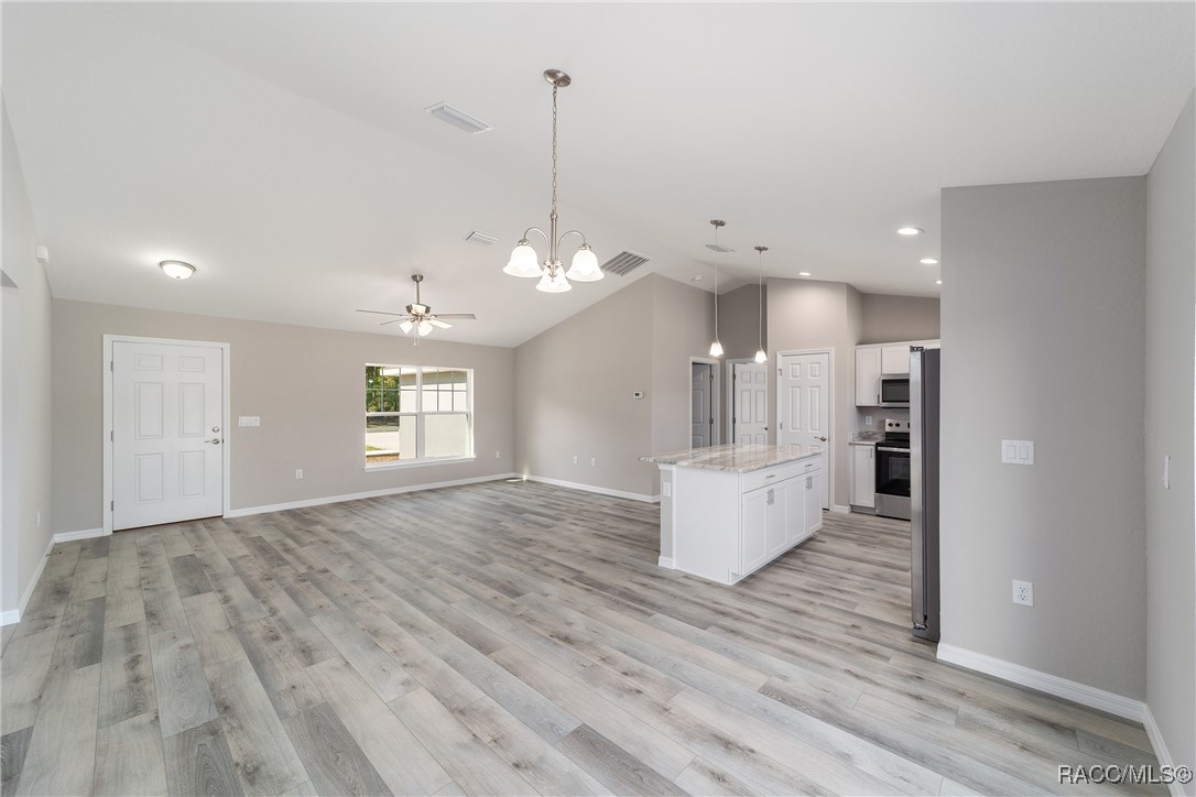 401 W Homeway Loop, Citrus Springs, Florida image 17