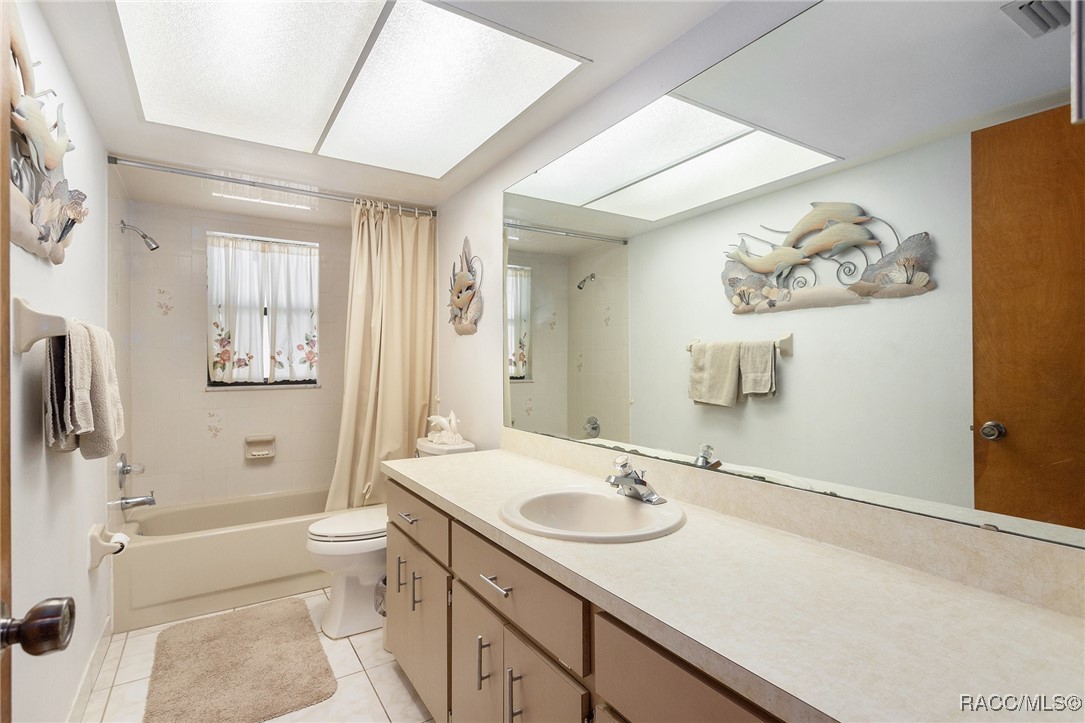 4150 S Apopka Avenue, Inverness, New York image 20