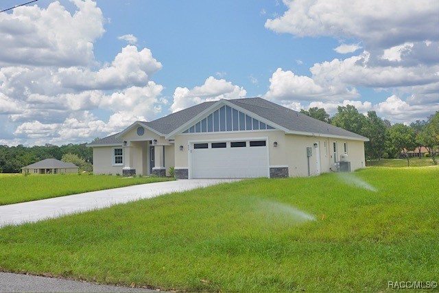 653 E Connecticut Lane