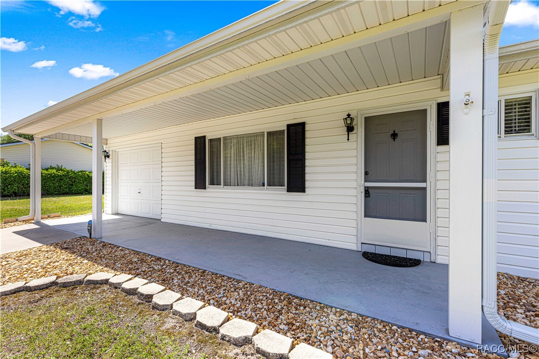 10780 SW 62nd Avenue Road, Ocala, Florida image 2