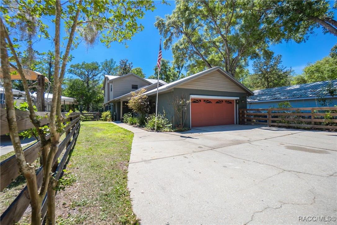 28330 Peterson Camp Road, Brooksville, Florida image 3