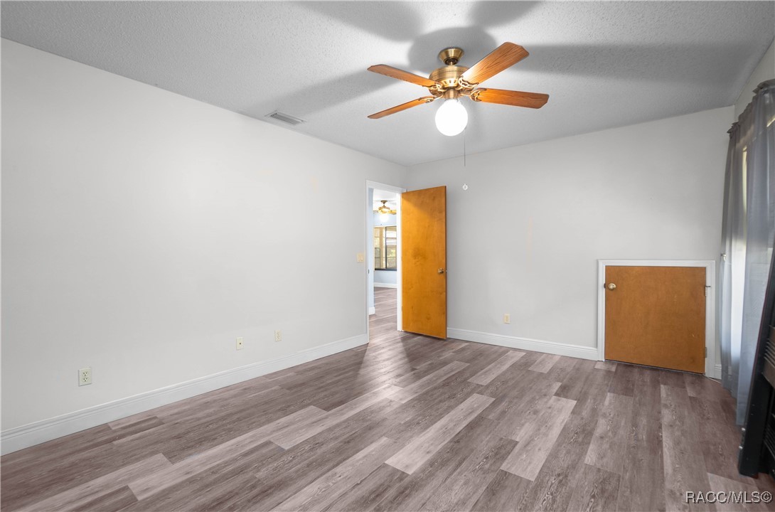 28330 Peterson Camp Road, Brooksville, Florida image 9
