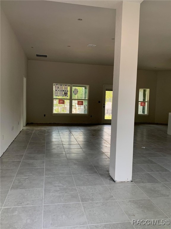 2160 W Landmark Drive