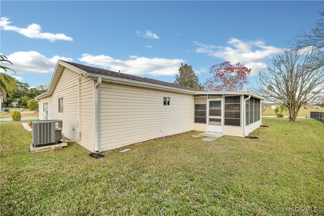 9365 SE 174th Loop, Summerfield, Florida image 32