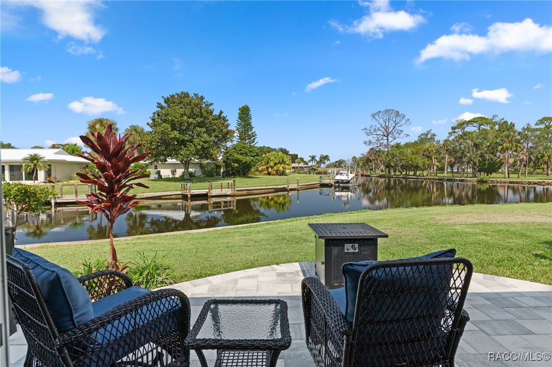 11223 W Bayshore Drive, Crystal River, Florida image 4