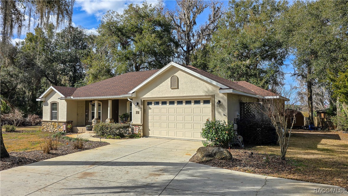 19 N Shadow Wood Drive, Inverness, Florida image 2