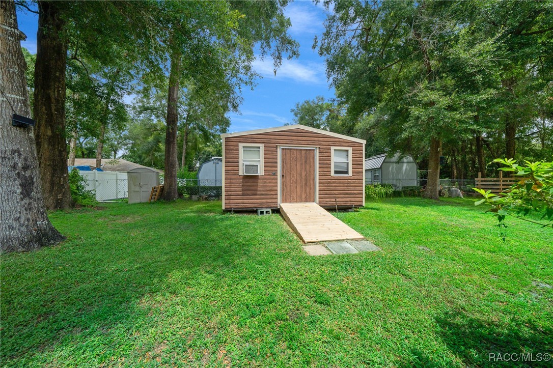 6065 E Penrose Street, Inverness, Florida image 33