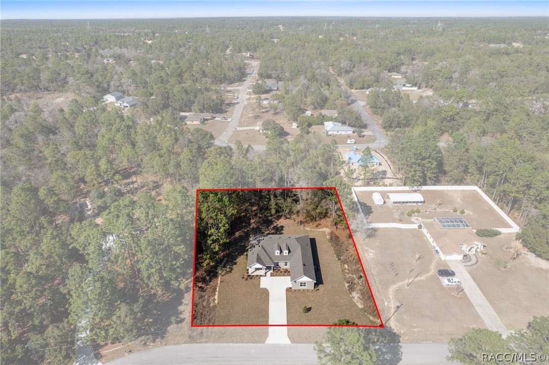 2915 W Goldenrod Drive