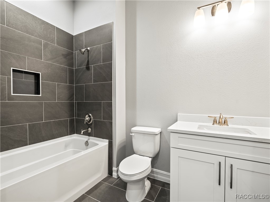 2915 W Goldenrod Drive, Beverly Hills, Florida image 15