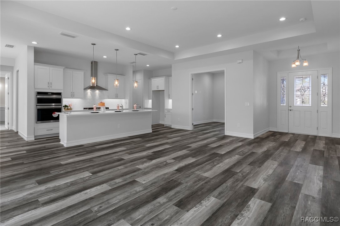 2915 W Goldenrod Drive, Beverly Hills, Florida image 6