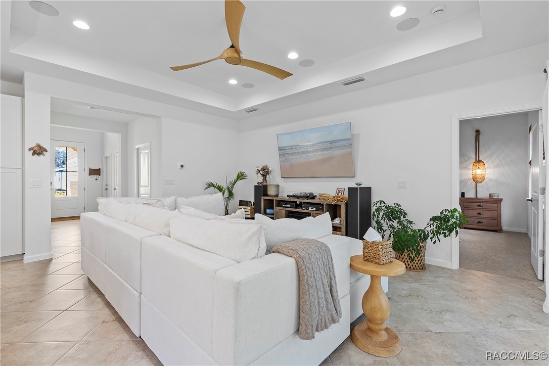 596 Hang Loose Way, Daytona Beach, New York image 14