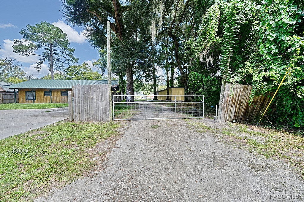 11321 E Salmon Drive, Floral City, Florida image 30