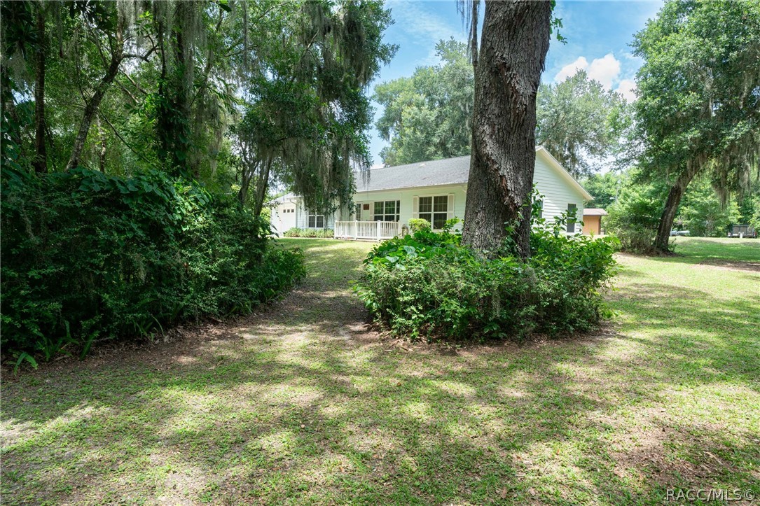 6105 N Bayfront Drive, Hernando, Florida image 31