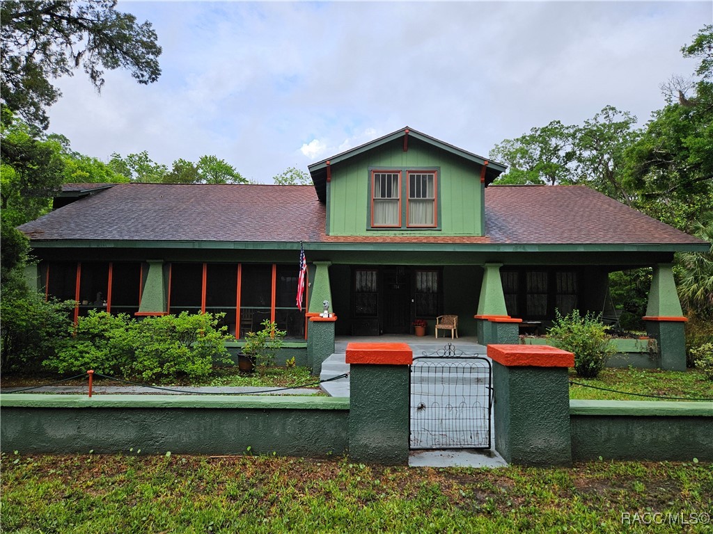 754 NE 2nd Avenue, Crystal River, New York image 1