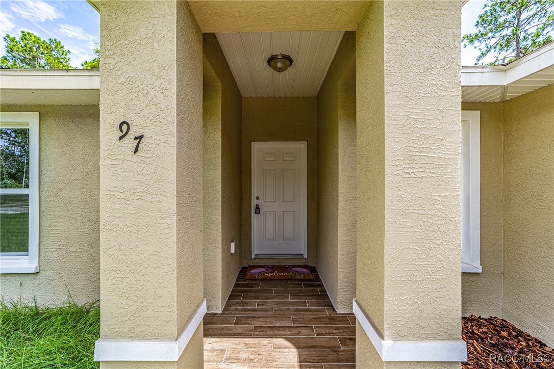 97 W Camino Lane, Citrus Springs, Florida image 3