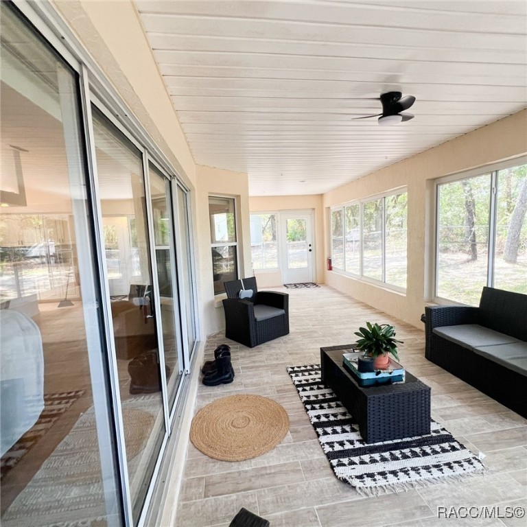 8564 N Merrimac Way, Citrus Springs, New York image 6