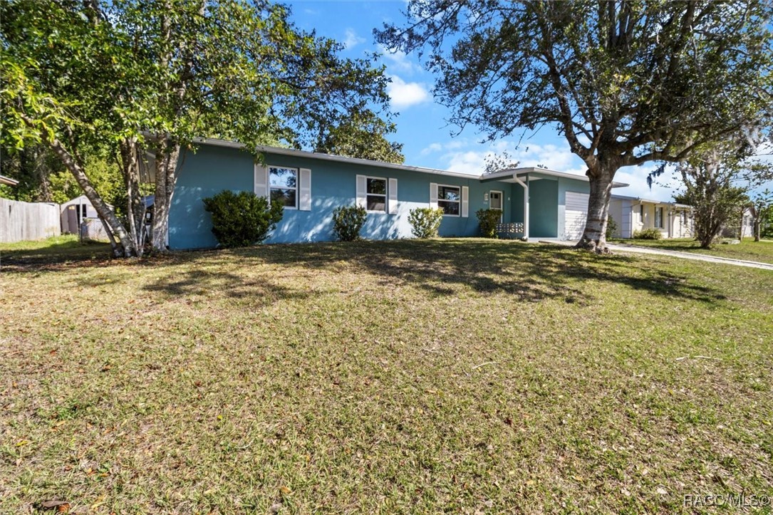 9338 N Citrus Springs Boulevard, Citrus Springs, New York image 33