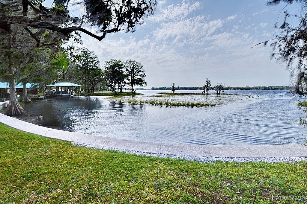97 S Hunting Lodge Drive, Inverness, Florida image 37