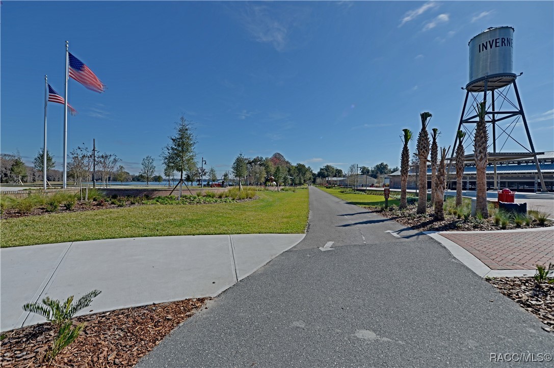 306 S Apopka Avenue, Inverness, Florida image 12