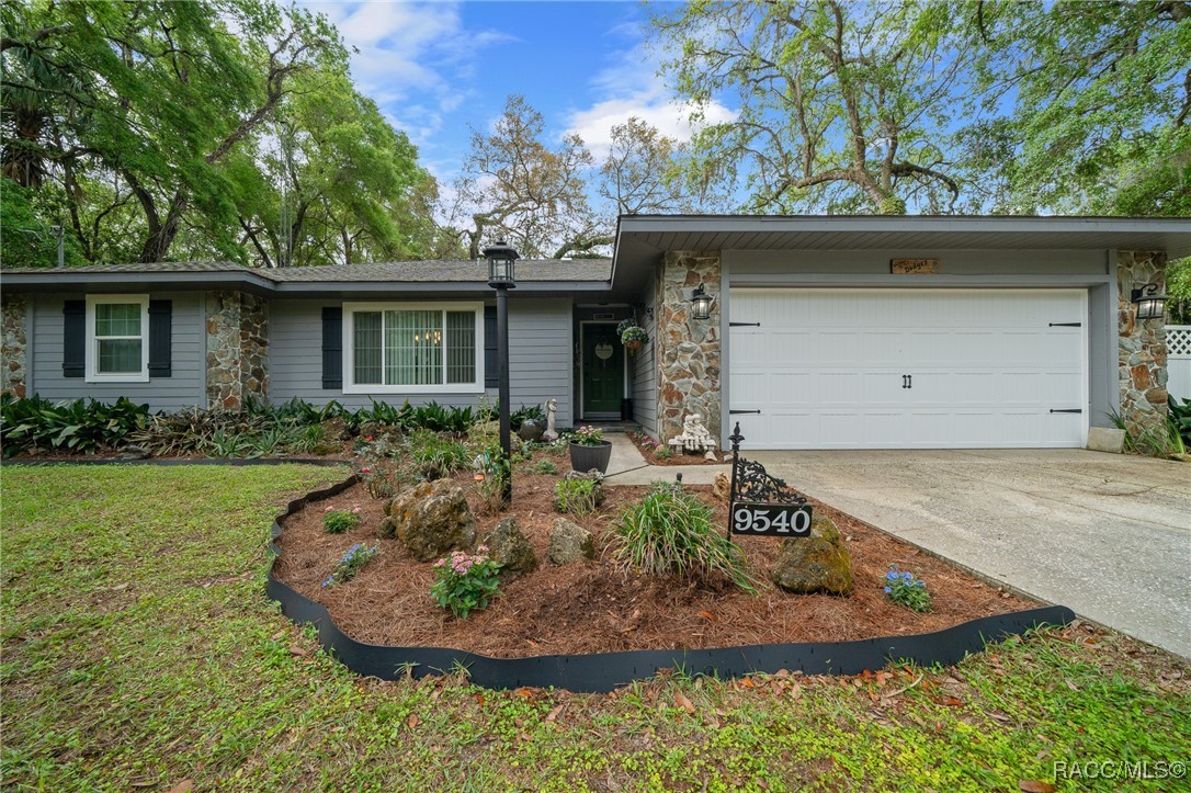 9540 W Caravan Path, Crystal River, New York image 5