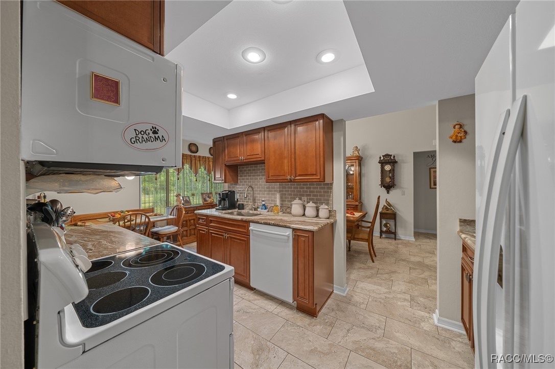 9540 W Caravan Path, Crystal River, New York image 16