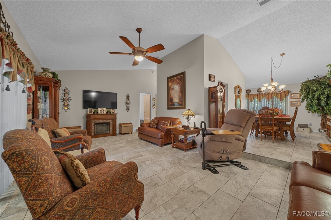 9540 W Caravan Path, Crystal River, New York image 23