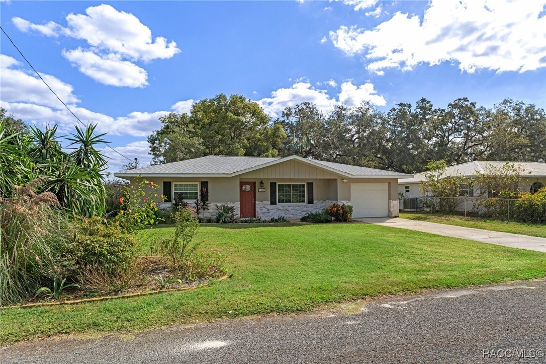 9302 E Redwood Place, Inverness, Florida image 23