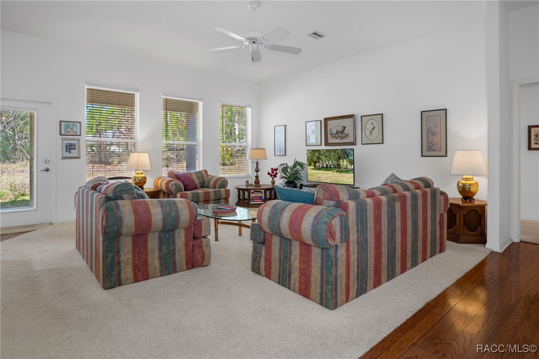 6 Oak Village Boulevard, Homosassa, New York image 9