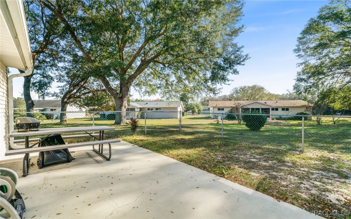 8374 SW 109th Lane Road, Ocala, Florida image 8