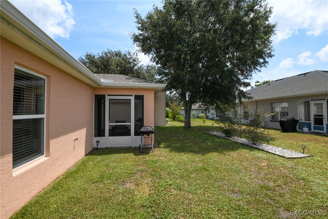 10444 S Drew Bryant Circle, Floral City, Florida image 30