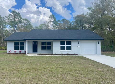 Homes For Sale - 8341 N Pine Needle Terrace<br/> Crystal River, FL 34428