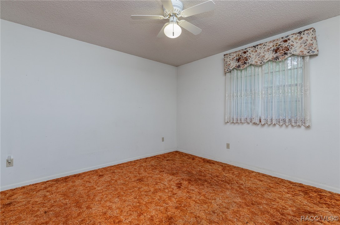 10169 W Tom Mason Drive, Crystal River, New York image 17