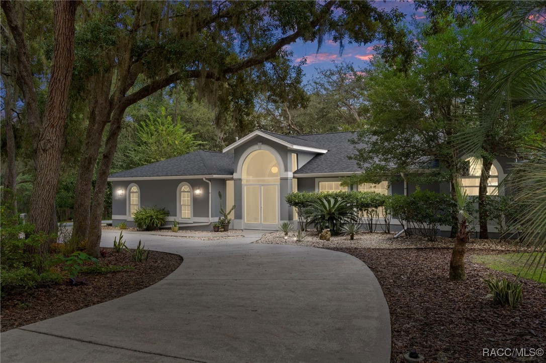 4288 N Monadnock Road