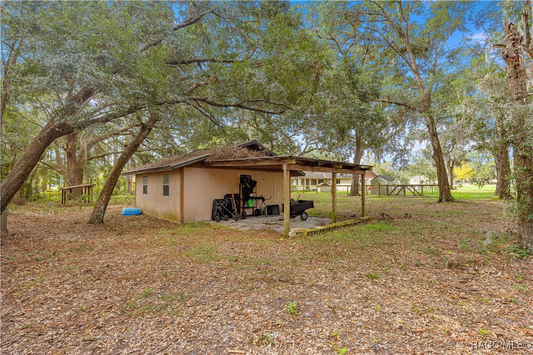 10861 SE 108th Terrace Road, Belleview, Florida image 36