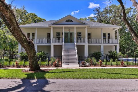 130 NE Crystal Street Crystal River FL 34428