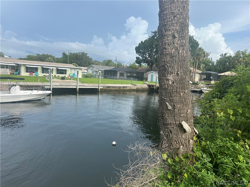 3946 N Timucua Point, Crystal River, Florida image 1