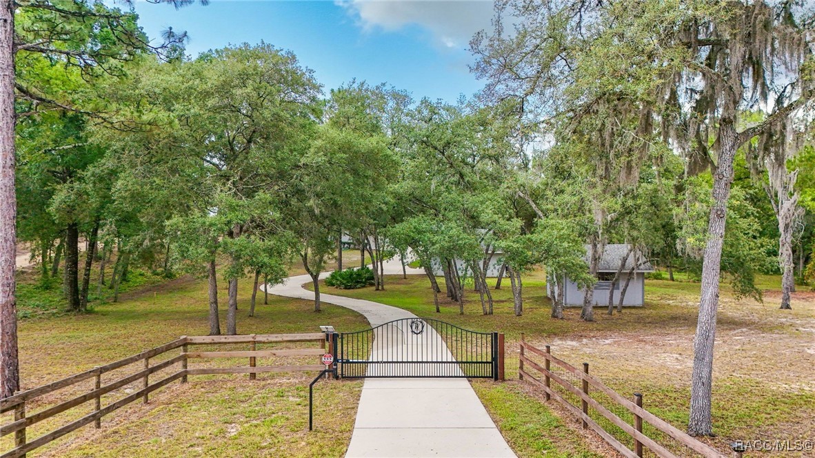 1150 E Cleveland Street, Hernando, Florida image 1