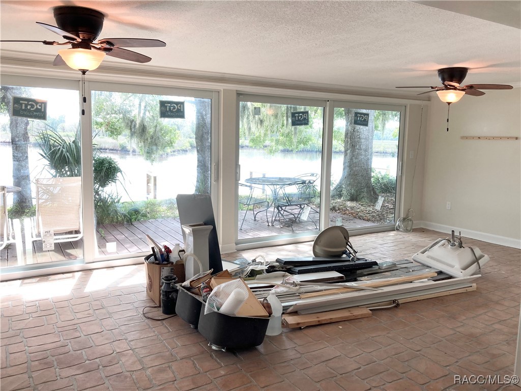 11456 W Bayshore Drive, Crystal River, Florida image 20