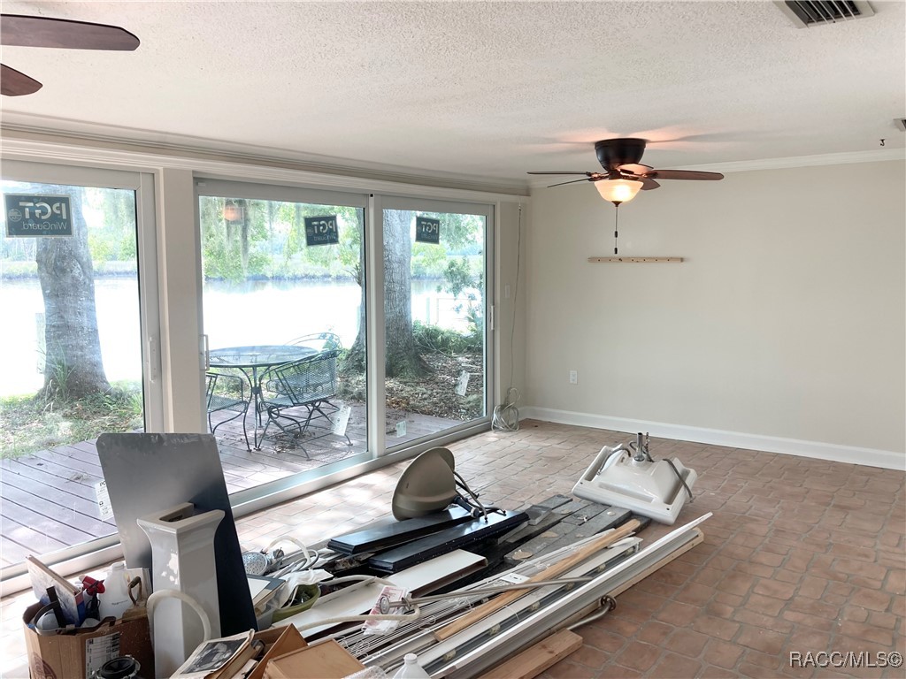 11456 W Bayshore Drive, Crystal River, Florida image 18