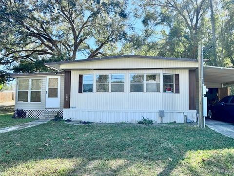 A home in Hernando