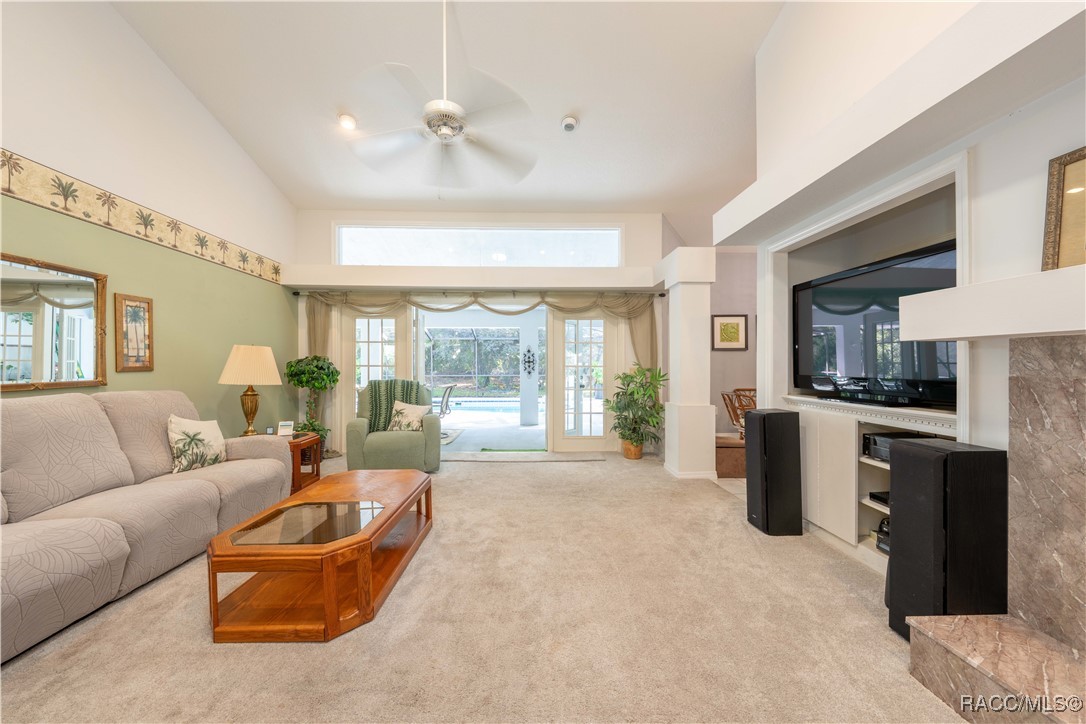 41 Pine Drive, Homosassa, Florida image 11